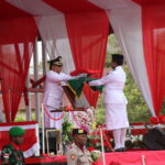 UPACARA PENGIBARAN BENDERA MERAH PUTIH